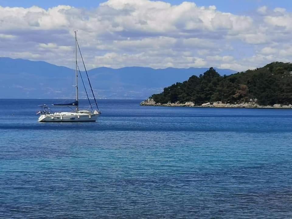 Apartmani Omišalj Exterior foto